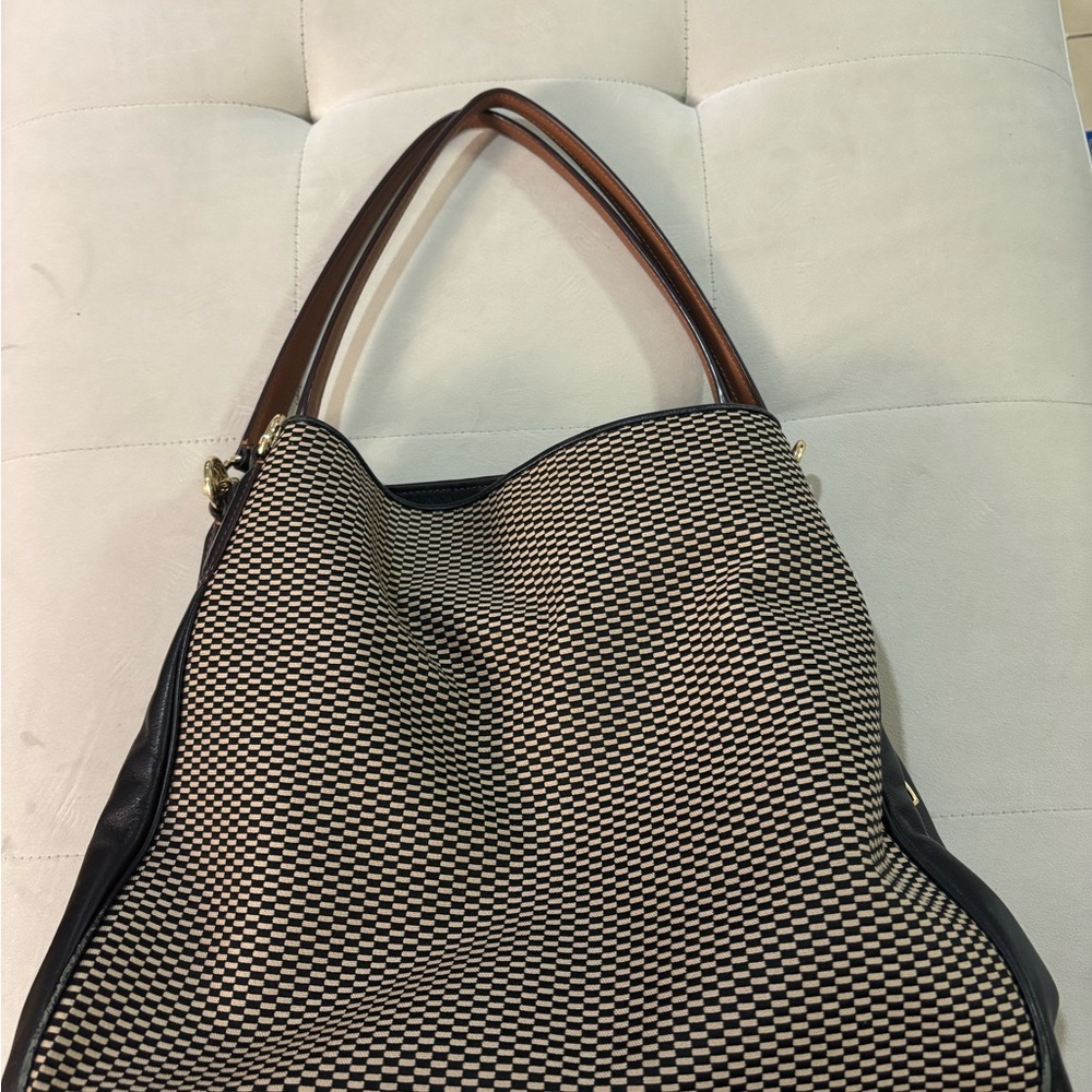 Vintage Coach Black and Tan Shoulder Bag with Slouchy Silhouette